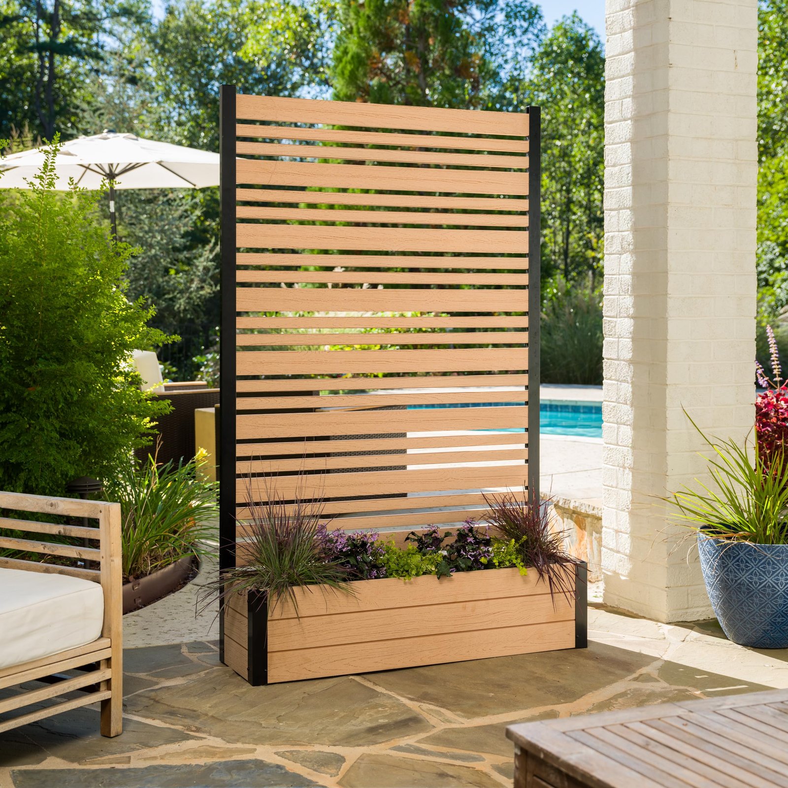 Outdoor Privacy Screen Options for Gardens and Patios